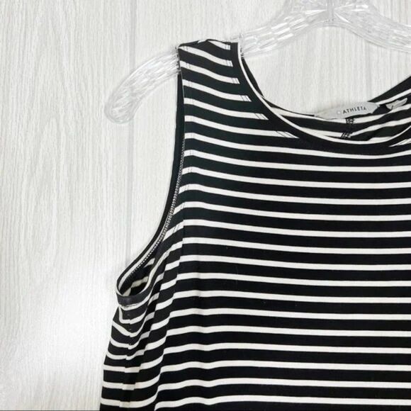 Athleta | Black and White Striped Side Split Knit Tank Top Size Medium - Picture 3 of 7
